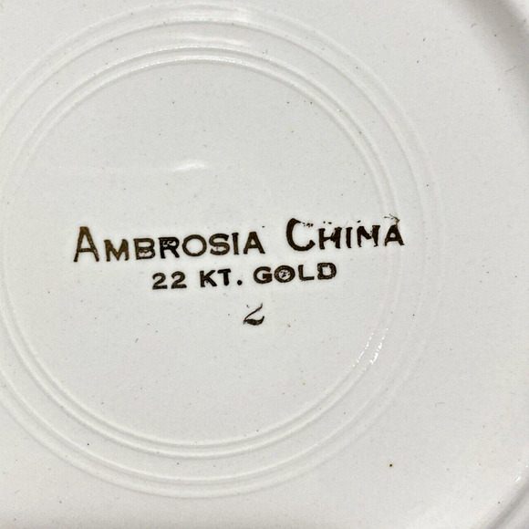 Vintage Mid Century Ambrosia China dessert plates 22kt gold trim floral set of 4 - Picture 7 of 8